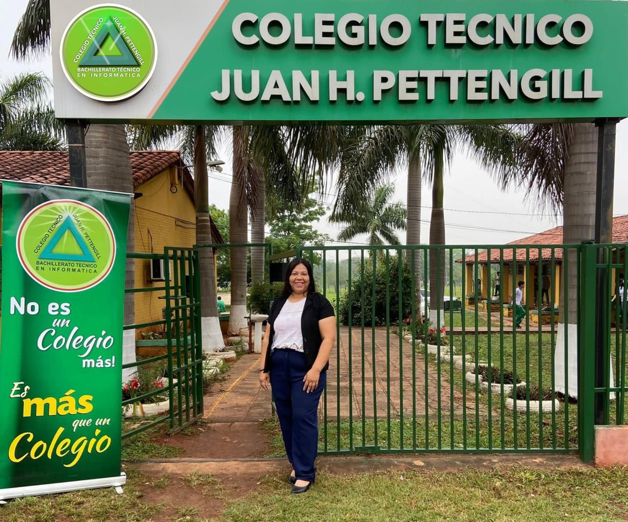 Prof. Lorena Paola Saucedo 